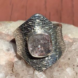 BOUTIQUE ADJUSTABLE LEPIDOCROCITE IN QUATZ 925RING